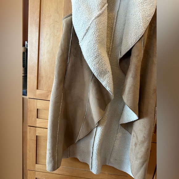 Anthropologie // Dolan Left Coast // Long Faux‎ Suede Vest //  M - Picture 5 of 7